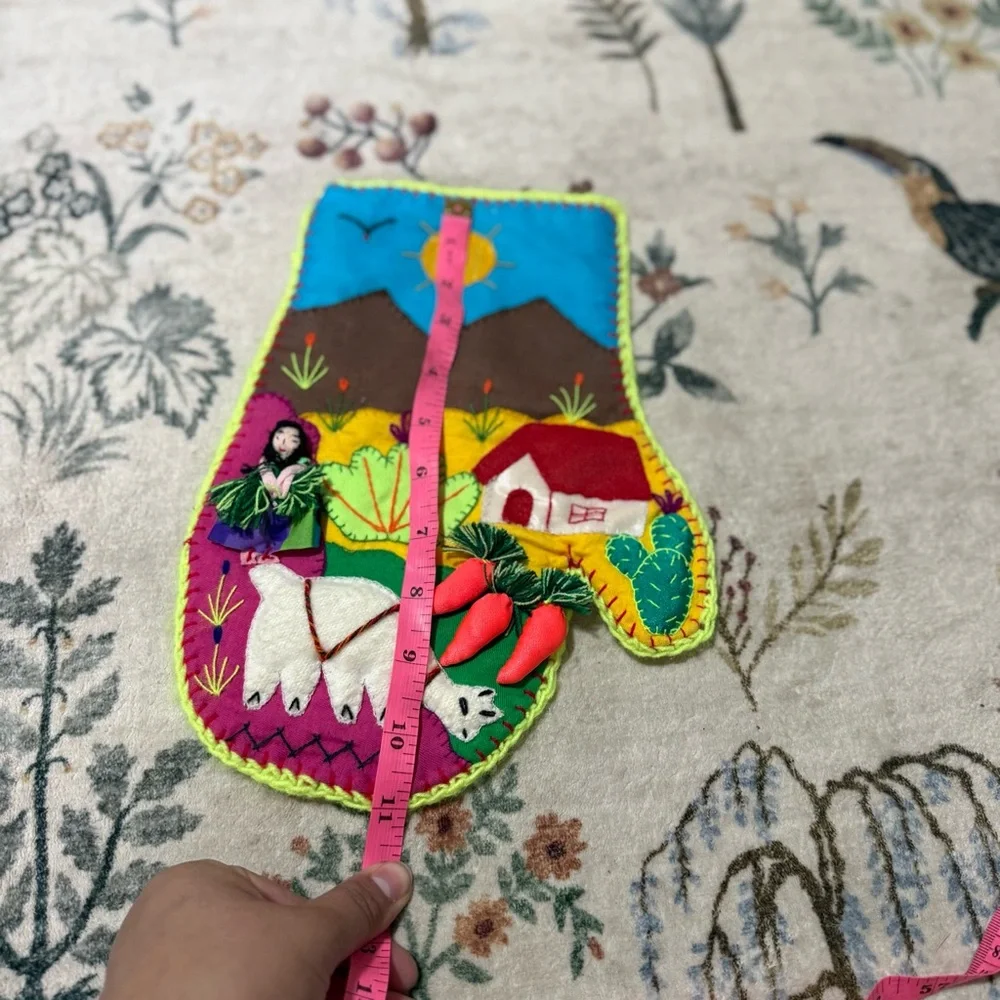 Peruvian arpillera Colorful Embroidered Oven Mitt folk art hand stitched
